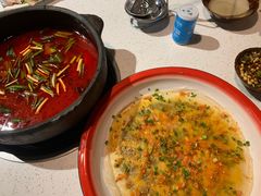 -贵府酸汤牛肉火锅·贵州老字号(飞山街店)