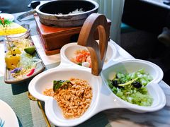 招牌小龙虾红汤泡饭-蜜桃花开·中西融合菜E&W(南长街店)