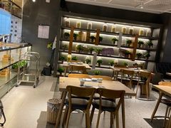 -麦龙·新港风料理(江汉路店)