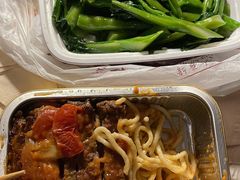 -香港新发烧腊茶餐厅(水围店)