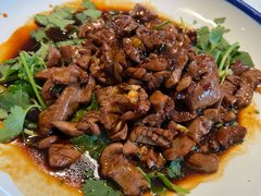 香菜炒腰花-漫渡庄绿岛花园•隐世庭园菜(滨湖店)