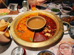 -哥老官重庆美蛙鱼头(日月光店)