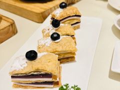 蓝莓拿破仑-利苑酒家(合景国际金融广场店)