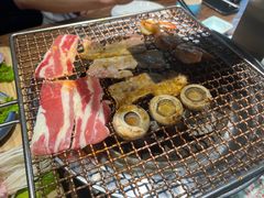 -明洞阿姨·韩式酱蟹烤肉·创意料理(三元桥店)