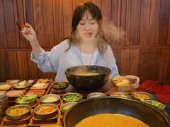 -银米·云南传统过桥米线(双廊黑金冠店)