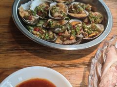 -喝丢一只鞋海鲜烧烤·海肠捞饭(文体街店)