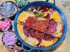 -正南齊北重庆老火锅(光华村直营店)