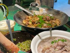 -费大厨辣椒炒肉(太平老街店)