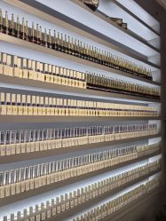 -爱空间美睫健康美甲