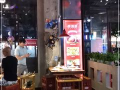 大堂-捞围鲜·港式打边炉(海阳路店)