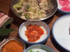 -明洞阿姨·韩式酱蟹烤肉·创意料理(三元桥店)