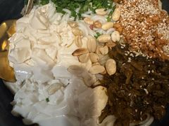 豆花米线-滇道云南特色料理(康定路店)