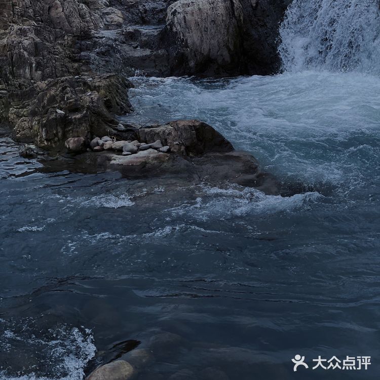 成都周边｜1个多小时就可到达的“墨石公园”