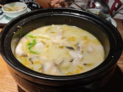 -九锅一堂酸菜鱼(万达广场店)
