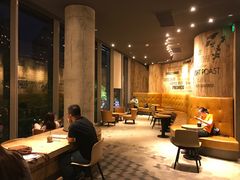 大堂-星巴克臻选(湖滨道店)