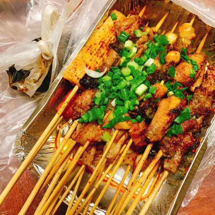 小红帽烧烤-"有木有像我一样现场给自己等外卖的球赛完.