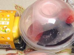 -满记甜品(巴黎春天宝山店)