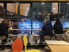 -麦当劳(杭州西湖银泰百货店)