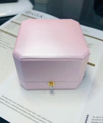 -威德钻石-克拉钻大本营(南京东路店)