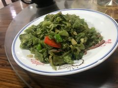 -小乡小镇·传承桐庐土菜·老板亲自烧的菜