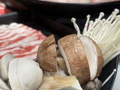 -丽江庭院·云南野生菌·海鲜火锅(鼓楼四合院店)