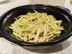 炒白芹-村理食堂(小茅山脚店)