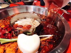 -谭鸭血老火锅(漳州路店)