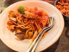 -SISTERS BAR RESTAURANT川意酒馆(嘉善老市H楼店)