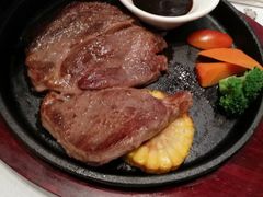 -马克西姆俄罗斯餐厅(通亚街店)