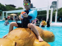 -热带风暴水上乐园
