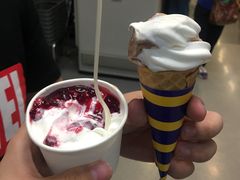 双层冰激凌-宜家·瑞典风味餐厅(北京西红门店)