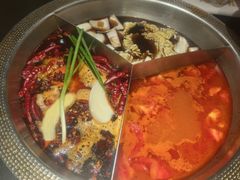 -廖掌柜·重庆鲜货火锅(上海首店)