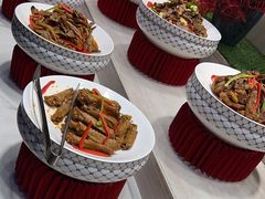 -新艺自助美食城(中山路店)