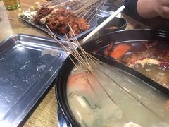 -椒点传统串串香