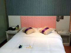 -德全心悦酒店(北京金台路地铁站店)