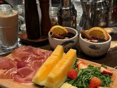 -Brut Eatery悦璞食堂(建国东路店)