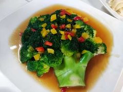 -天鹅到家·保姆月嫂育儿嫂(龙华店)