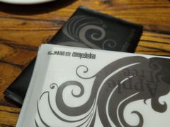 -苹果树下艺术餐厅(宋庄店)