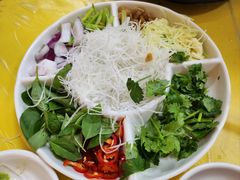 -官塘陈记鱼生·潮汕砂锅粥·牛肉火锅(潮枫路总店)