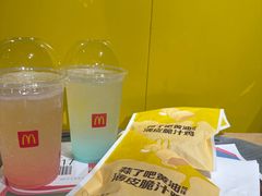 -麦当劳(中山公园龙之梦店)