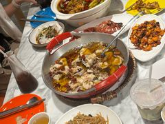 -渝信川菜 · 川味家常菜(财富购物中心店)