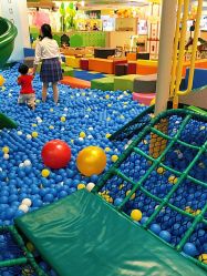 -莫莉幻想儿童乐园(绍兴金帝银泰城店)