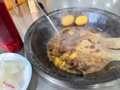 -屯老二农家铁锅炖·行业领军者(梅江店)
