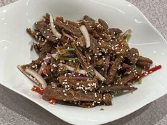 手撕芝麻酥骨带鱼-北京王府井希尔顿酒店·秦唐中餐厅Chynna