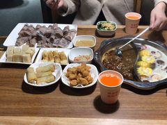 -傣妹火锅(南京东路一店)