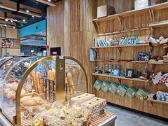 零售区-工匠面包(壹方店)