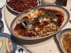 -八府香鸭·啫啫煲(华山路店)