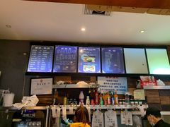 -万记麻辣烫国展总店