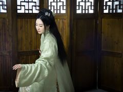-九月鹰飞汉服摄影工作室