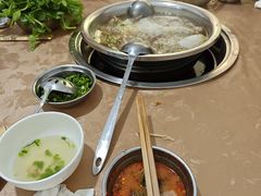 -黑竹沟新场牛肉火锅